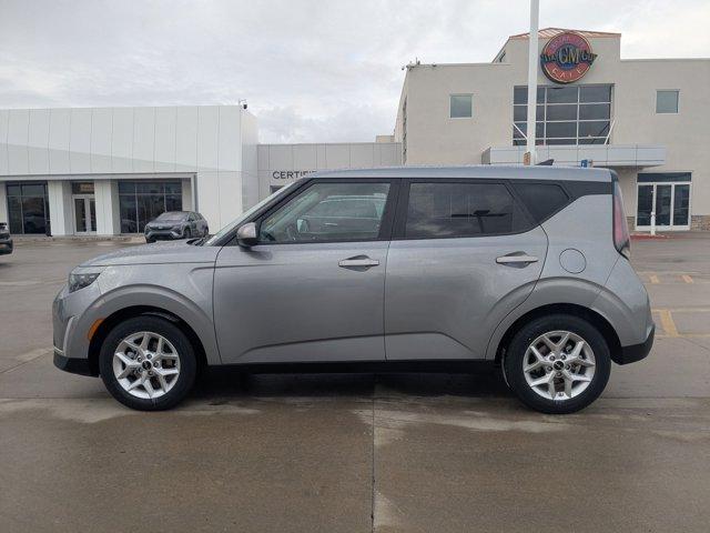 used 2024 Kia Soul car, priced at $18,228