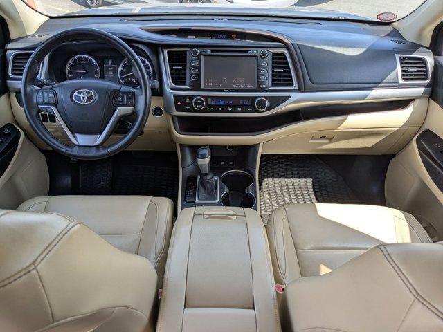 used 2015 Toyota Highlander car, priced at $14,899