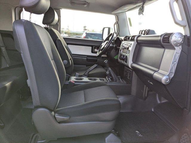 used 2007 Toyota FJ Cruiser car, priced at $14,700