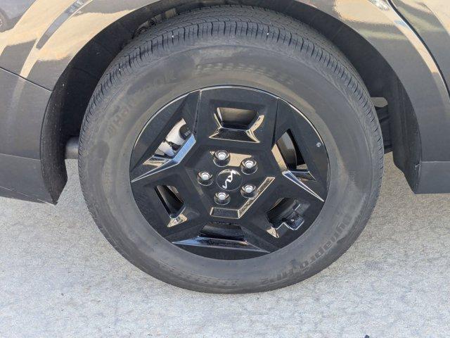 used 2025 Kia Carnival car, priced at $34,986