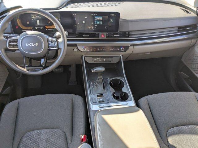 used 2025 Kia Carnival car, priced at $34,986