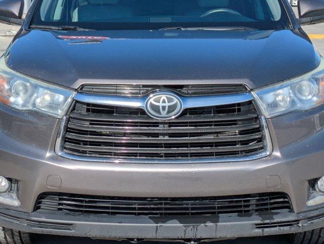 used 2016 Toyota Highlander car, priced at $18,886