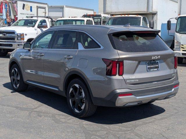 used 2025 Kia Sorento Plug-In Hybrid car, priced at $40,697