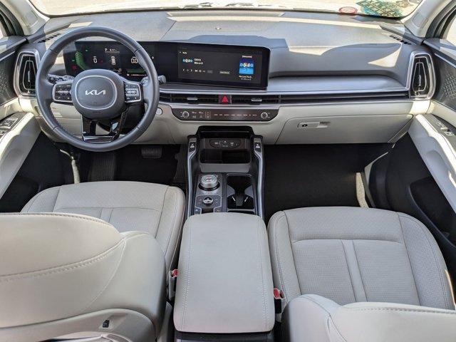 used 2025 Kia Sorento Plug-In Hybrid car, priced at $40,697
