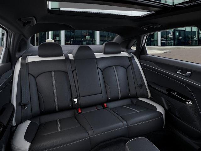 new 2025 Kia K5 car, priced at $30,017