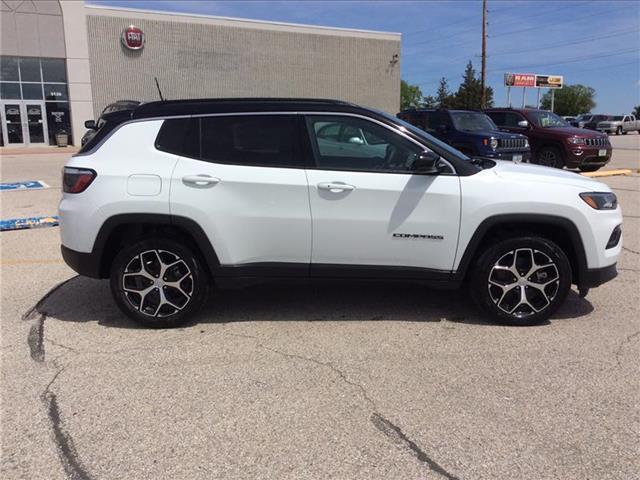 new 2024 Jeep Compass car, priced at $35,340