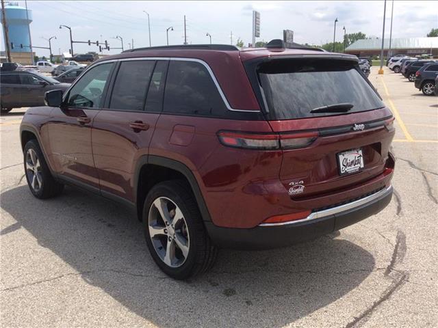 new 2024 Jeep Grand Cherokee car, priced at $56,430