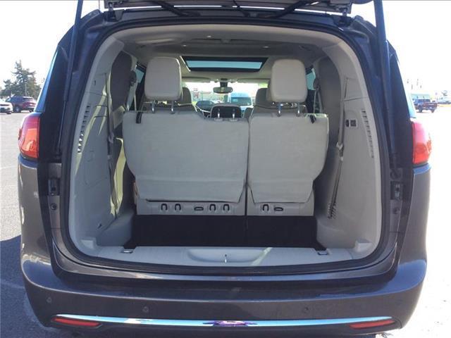 used 2020 Chrysler Pacifica car, priced at $19,995