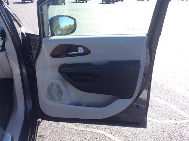 used 2020 Chrysler Pacifica car, priced at $19,995