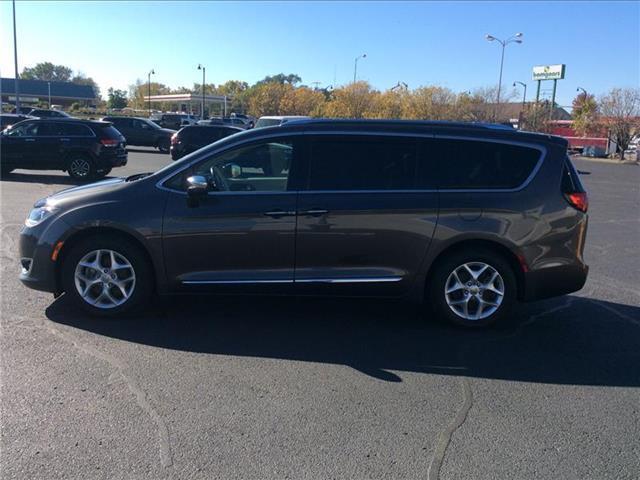 used 2020 Chrysler Pacifica car, priced at $19,995
