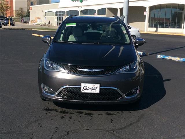 used 2020 Chrysler Pacifica car, priced at $19,995