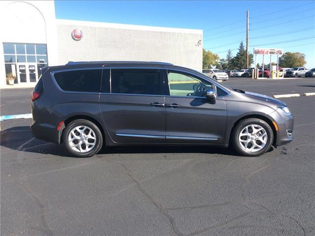 used 2020 Chrysler Pacifica car, priced at $19,995