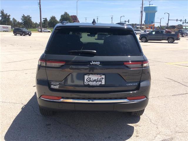 new 2025 Jeep Grand Cherokee car, priced at $47,495
