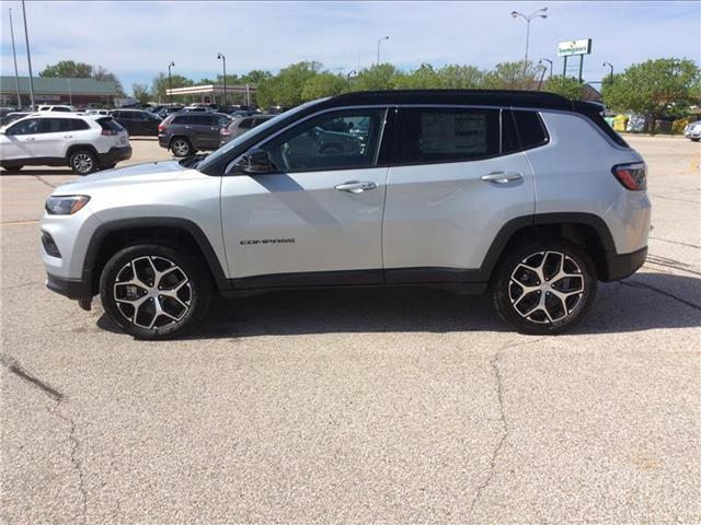 new 2024 Jeep Compass car, priced at $35,935