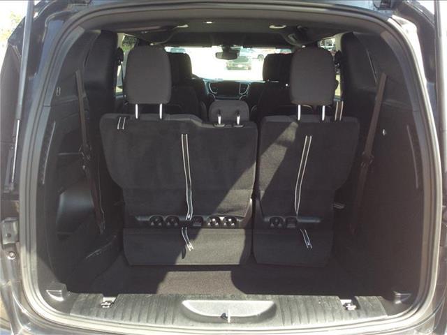 used 2023 Chrysler Pacifica car, priced at $19,995
