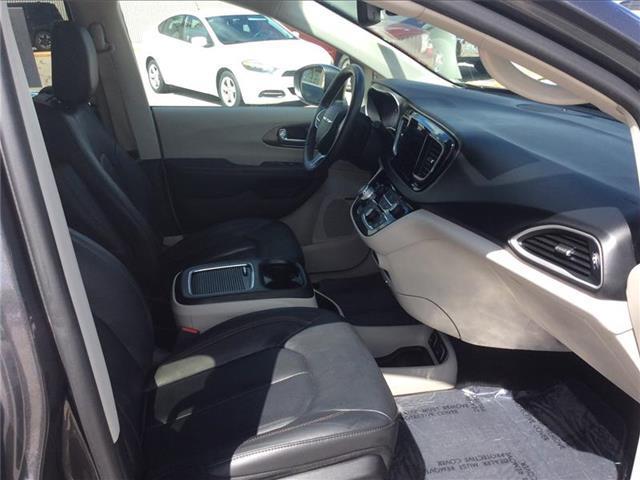 used 2020 Chrysler Pacifica car, priced at $25,995