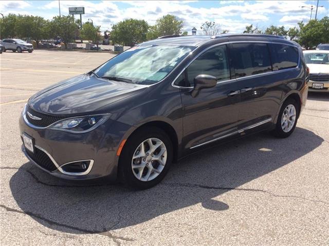 used 2020 Chrysler Pacifica car, priced at $25,995