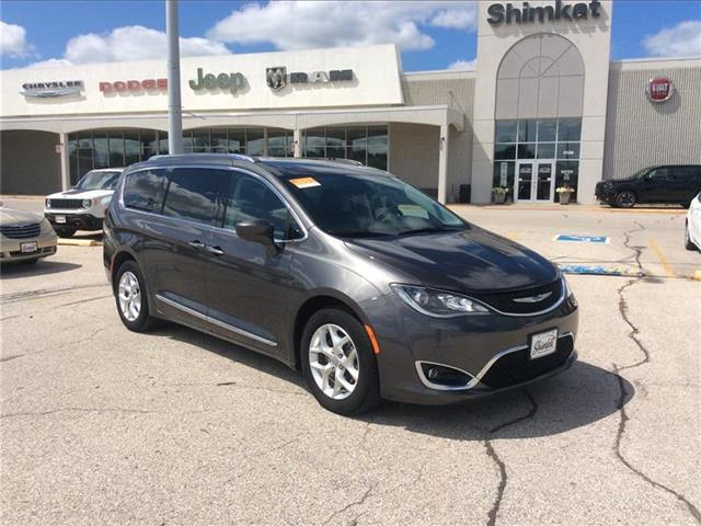 used 2020 Chrysler Pacifica car, priced at $25,995