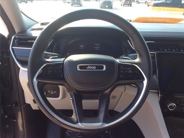 used 2022 Jeep Grand Cherokee car, priced at $37,995
