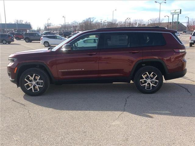 new 2024 Jeep Grand Cherokee L car, priced at $52,295