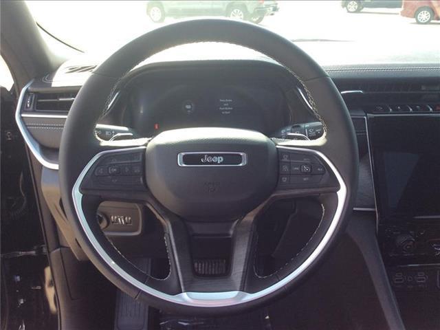 new 2025 Jeep Grand Cherokee car, priced at $52,935
