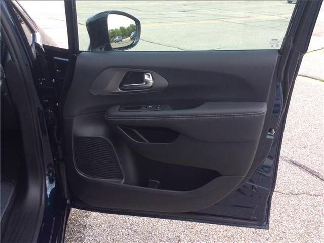 new 2025 Chrysler Pacifica car, priced at $46,220