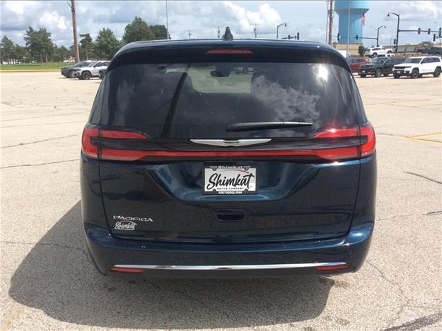 new 2025 Chrysler Pacifica car, priced at $46,220