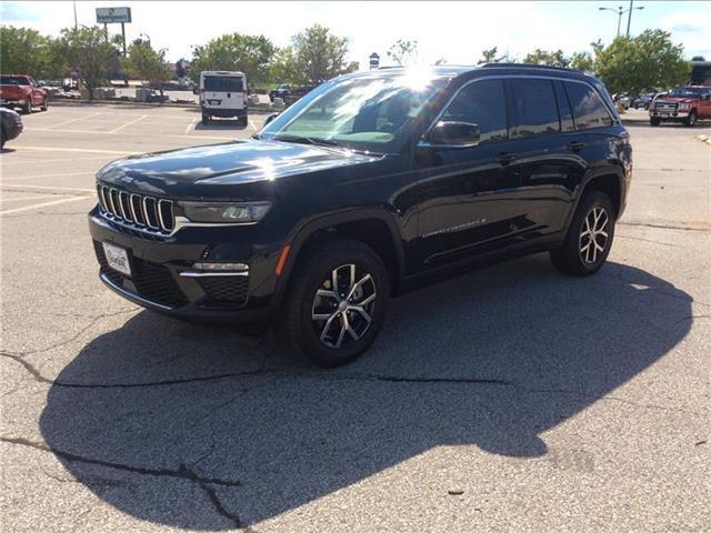 new 2025 Jeep Grand Cherokee car, priced at $47,495