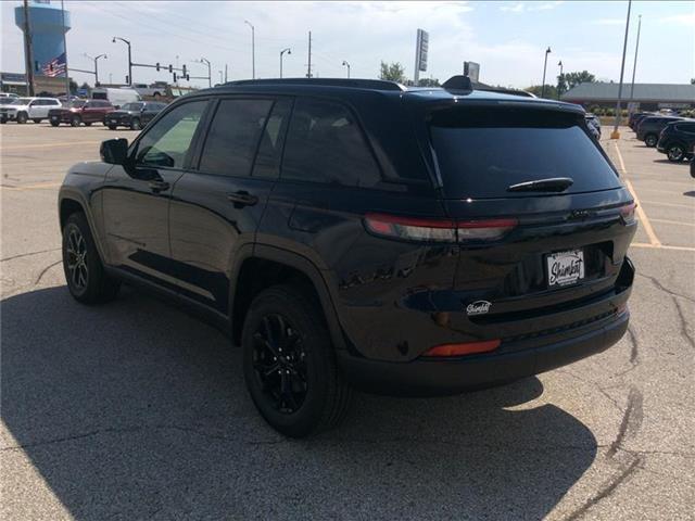 new 2025 Jeep Grand Cherokee car, priced at $46,730