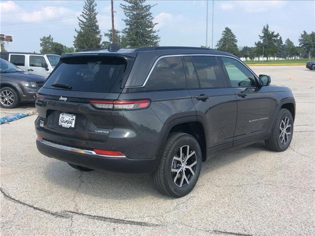 new 2025 Jeep Grand Cherokee car, priced at $47,495