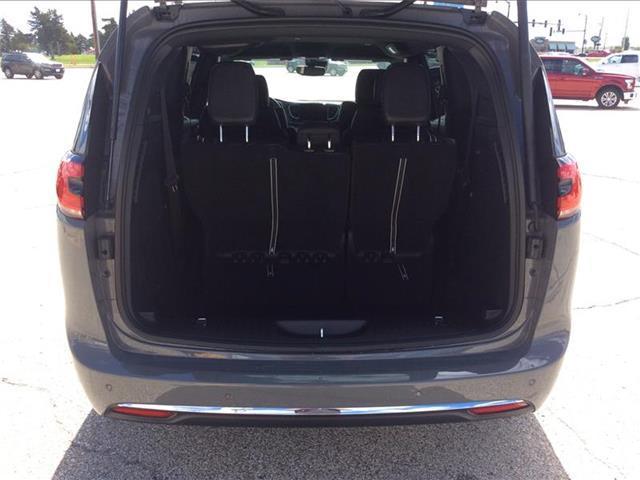 new 2025 Chrysler Pacifica car, priced at $53,160