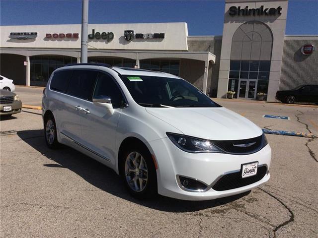 used 2018 Chrysler Pacifica car, priced at $19,995