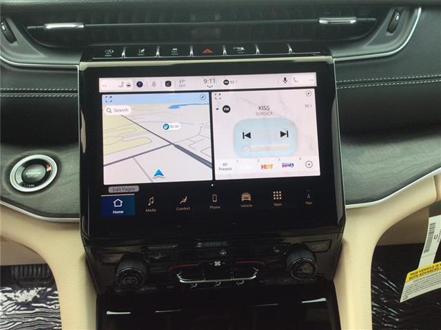 new 2025 Jeep Grand Cherokee car, priced at $47,495