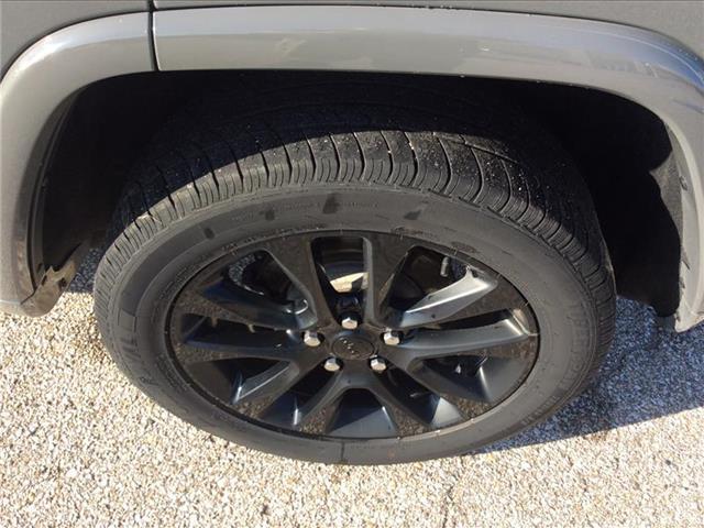 used 2022 Jeep Grand Cherokee WK car, priced at $27,995