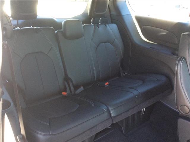 new 2025 Chrysler Pacifica car, priced at $45,725