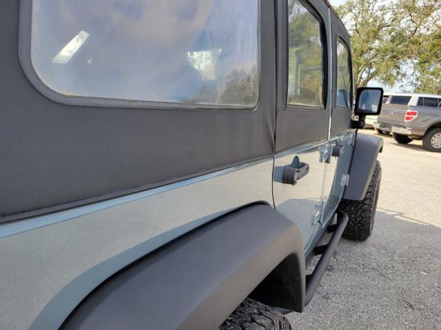 used 2015 Jeep Wrangler Unlimited car, priced at $17,899