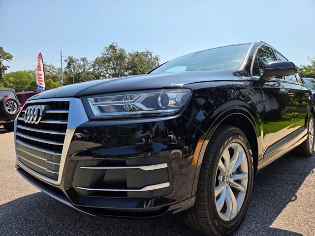 used 2017 Audi Q7 car, priced at $18,999