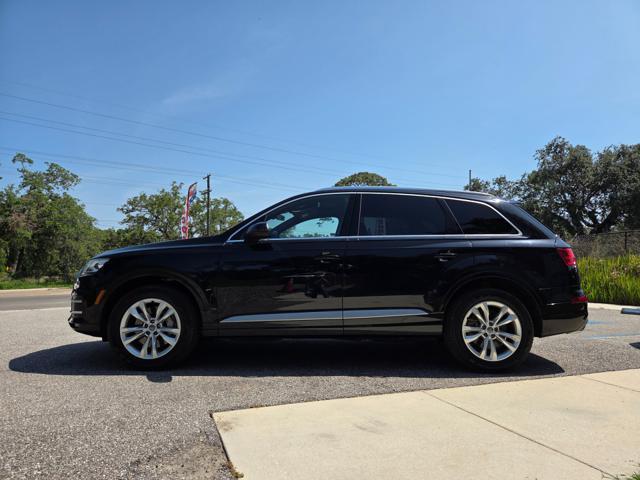 used 2017 Audi Q7 car, priced at $18,999