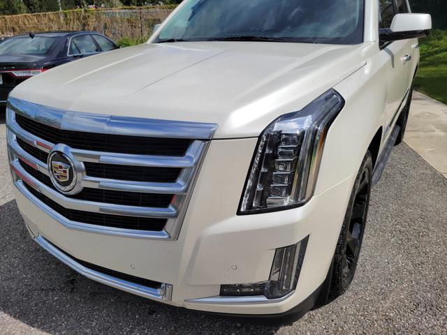 used 2015 Cadillac Escalade car, priced at $19,990