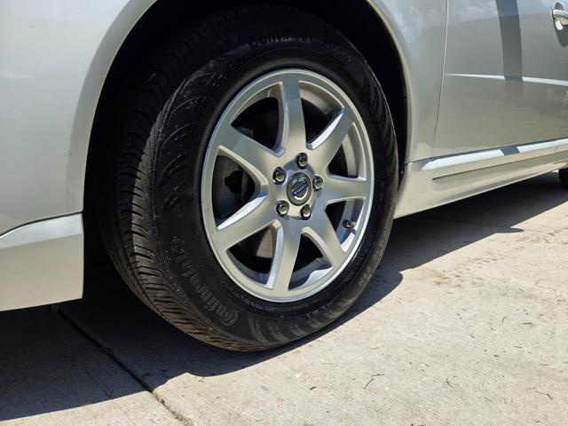 used 2010 Volvo V70 car, priced at $8,497