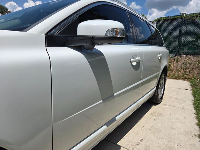 used 2010 Volvo V70 car, priced at $8,497