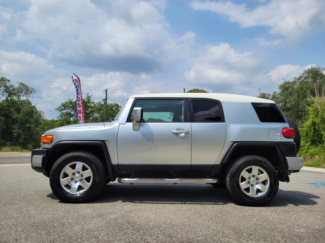 used 2008 Toyota FJ Cruiser car, priced at $20,495