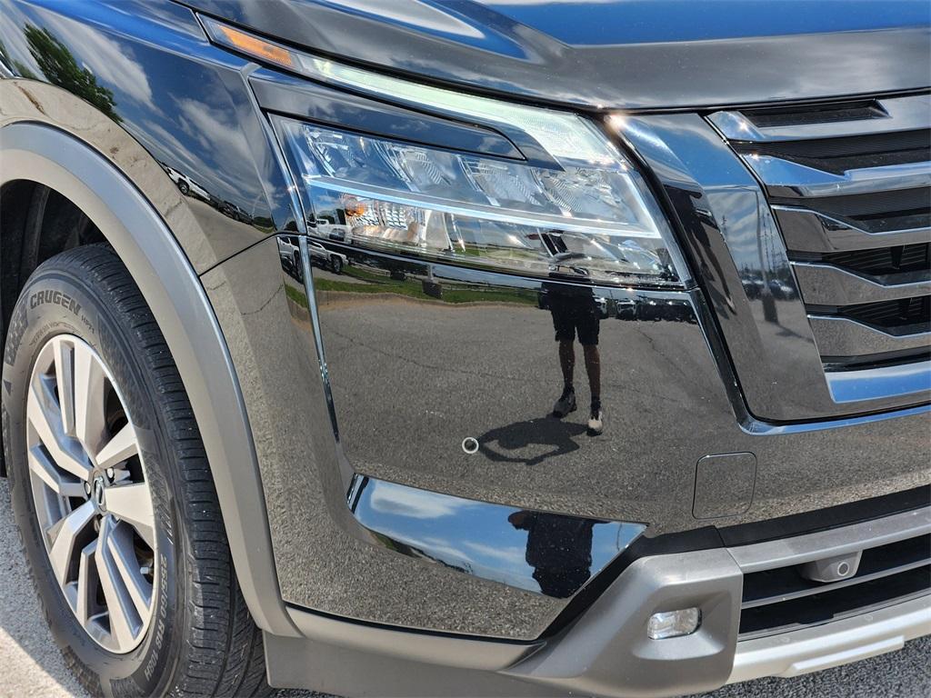 used 2022 Nissan Pathfinder car, priced at $31,111