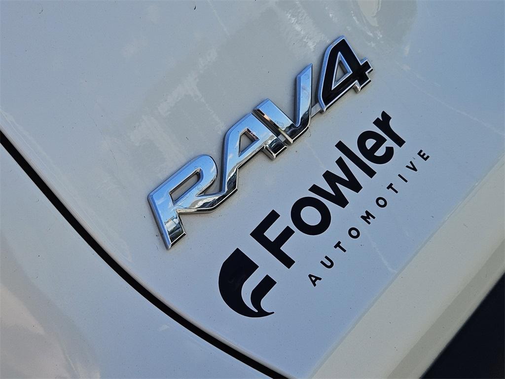 used 2021 Toyota RAV4 Hybrid car, priced at $29,111