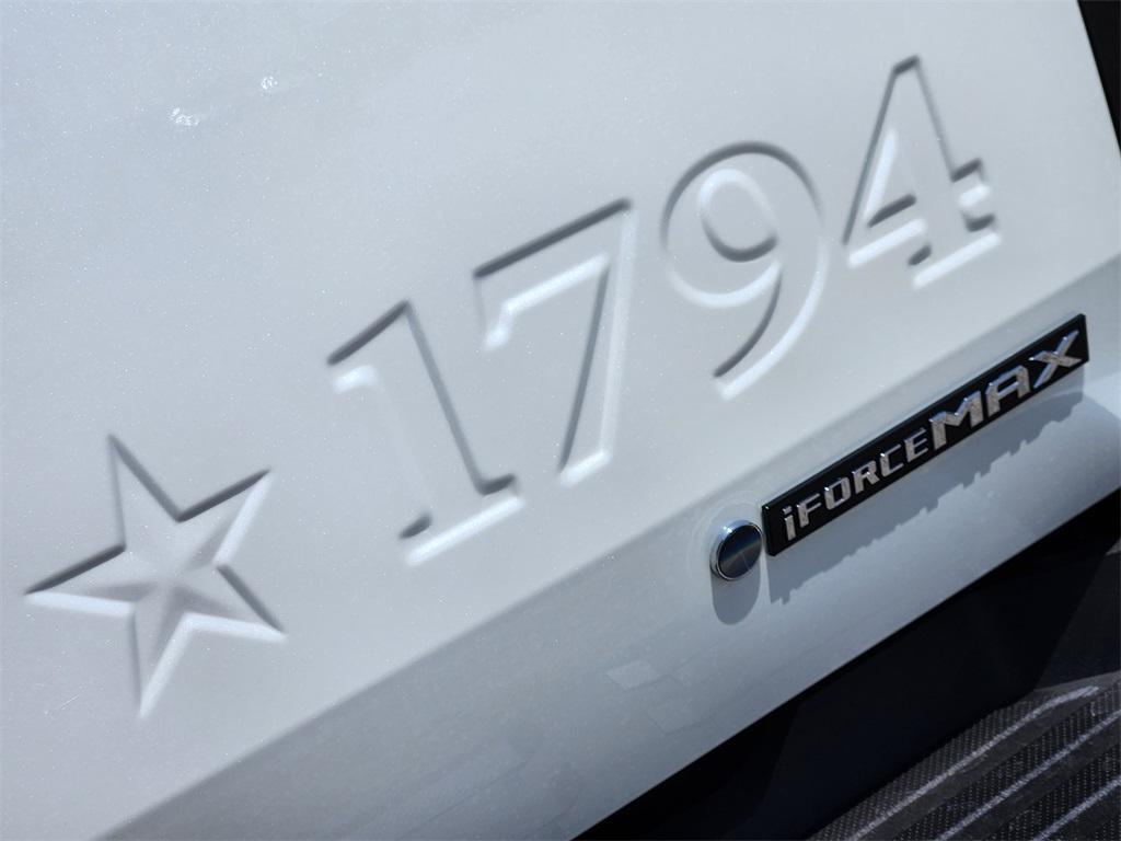 new 2025 Toyota Tundra Hybrid car, priced at $74,662
