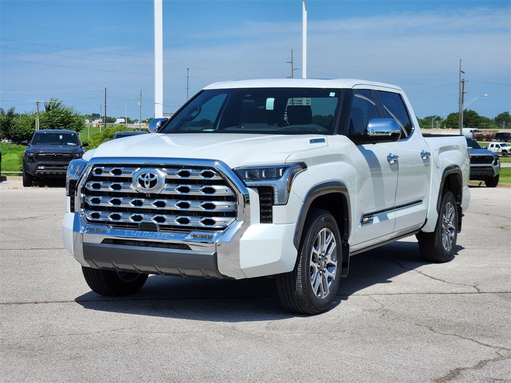 new 2025 Toyota Tundra Hybrid car, priced at $74,662