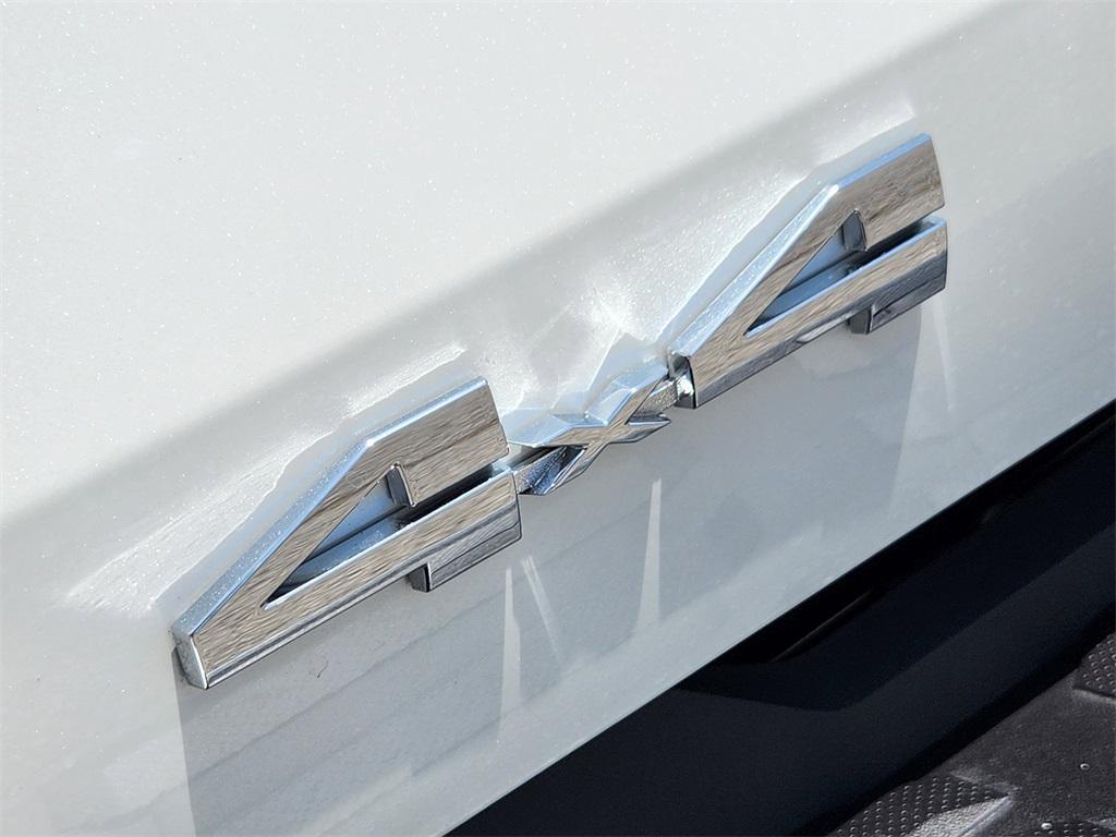 new 2025 Toyota Tundra Hybrid car, priced at $74,662