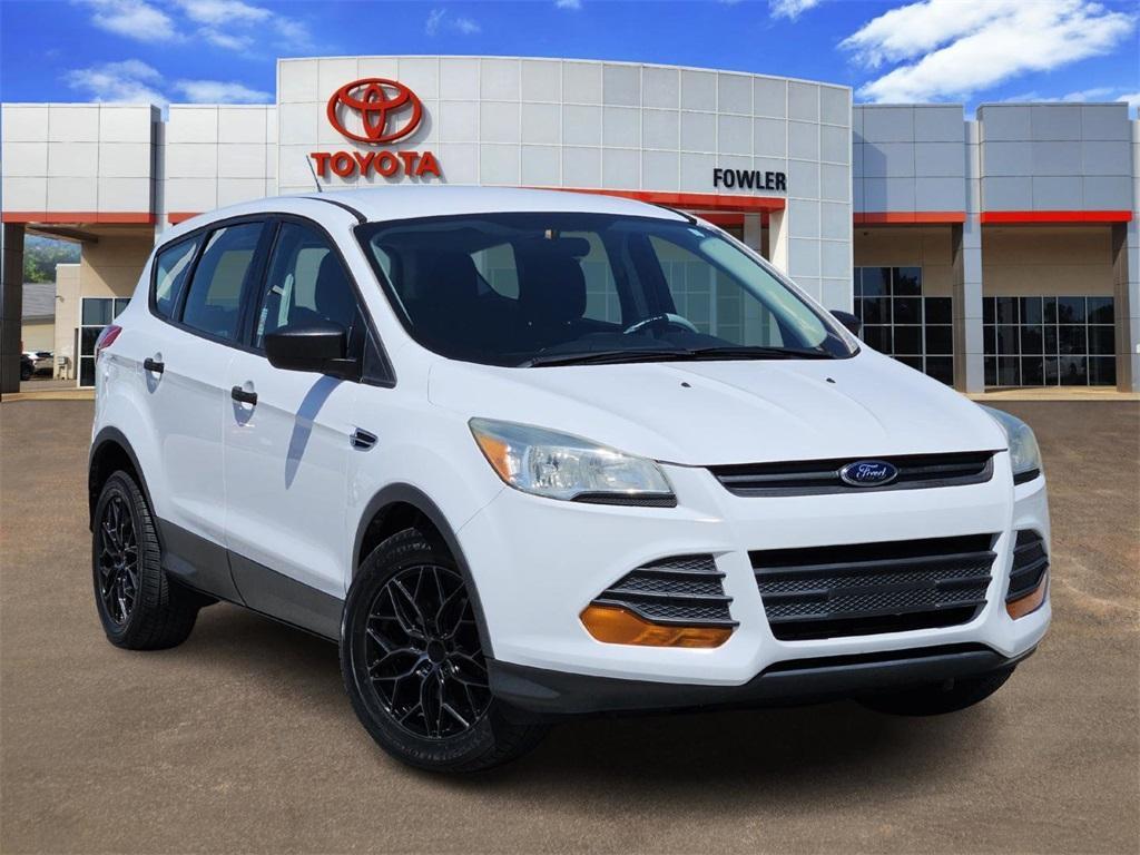 used 2014 Ford Escape car, priced at $9,911