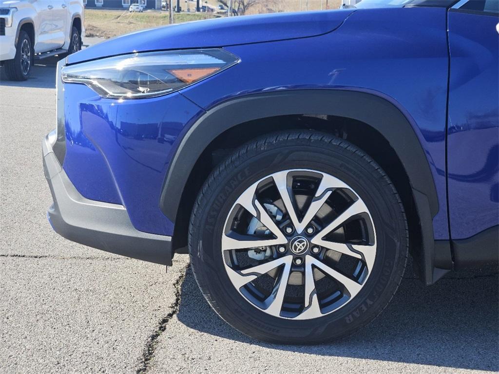 new 2025 Toyota Corolla Cross car, priced at $33,481