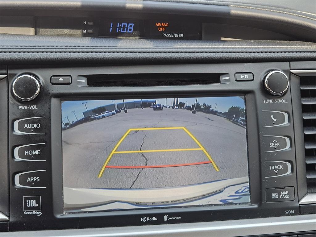 used 2015 Toyota Highlander car, priced at $17,511